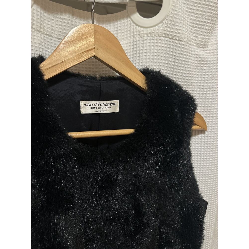 1997 furry side zip vest - Picture 2 of 5